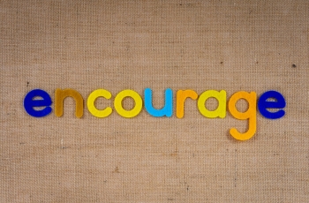Picture of the word encourage